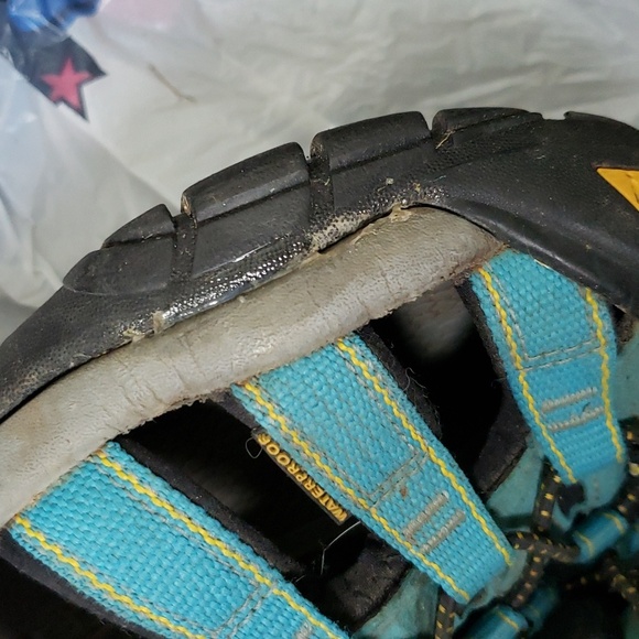 Keen Waterproof Sandals - Picture 4 of 7